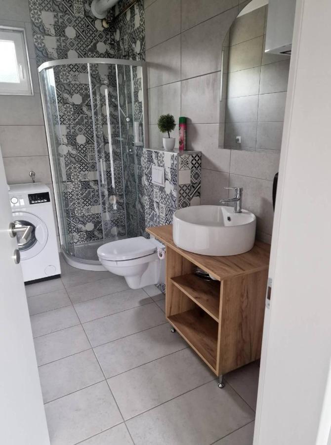 Villa Kuca Za Odmor Grasevina à Kutjevo Extérieur photo